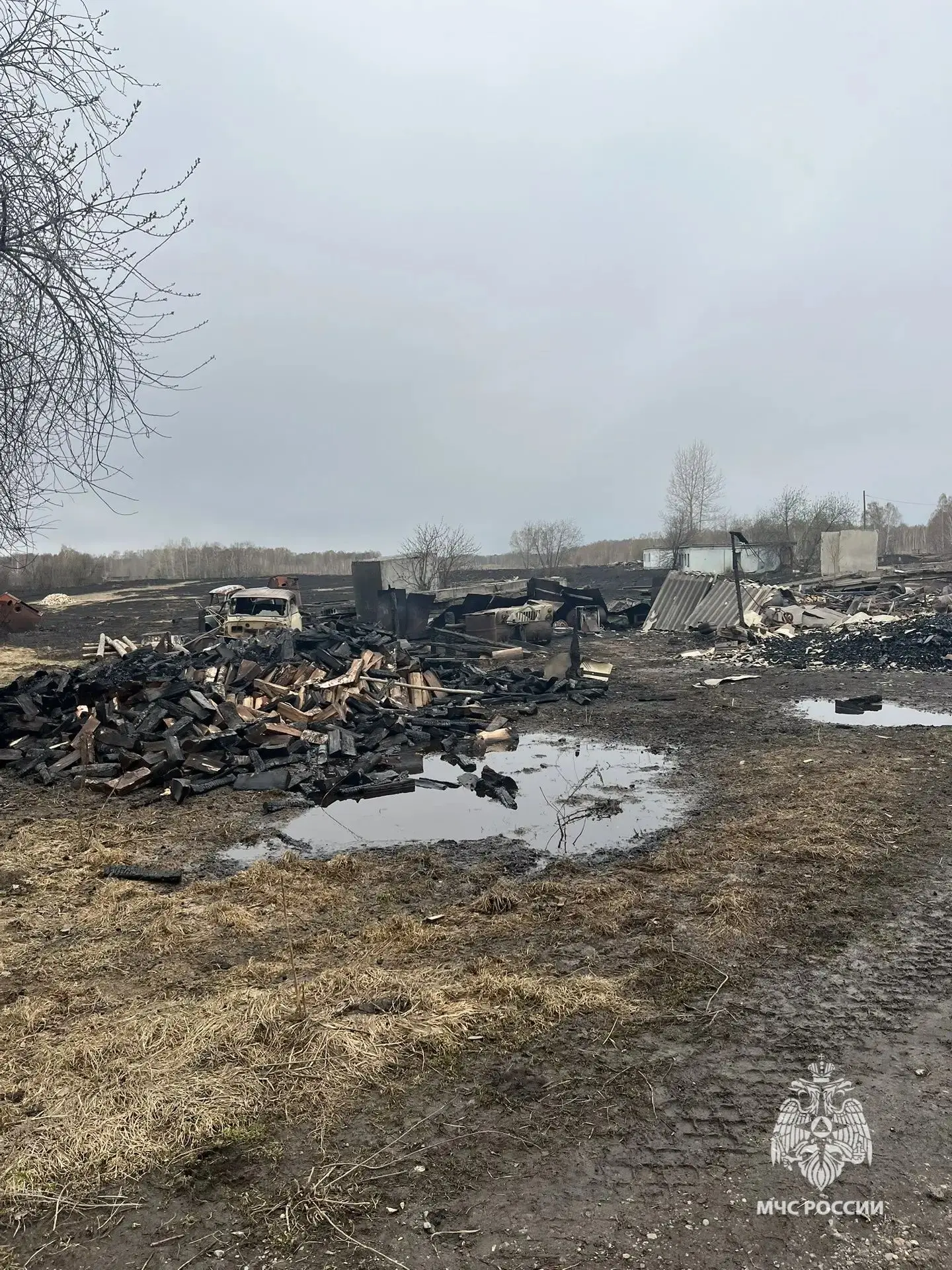 ❗Оперативная обстановка за прошедшие сутки      🚒 Огнеборцами МЧС России потушен 51 пожар. Травмиров