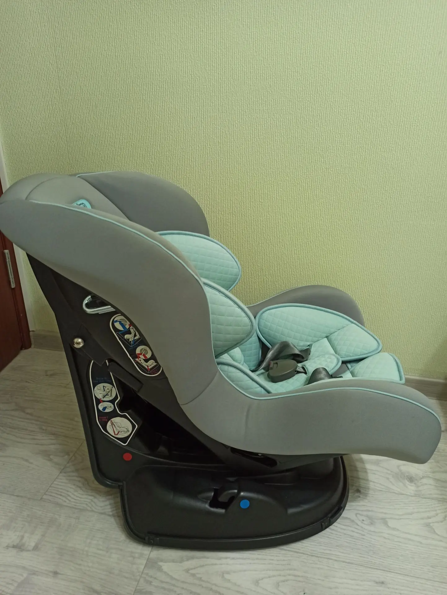 Продам автокресло детское Bebyton, от 0 до 18 кг. Б/у, состояние идеальное. За 5100 р. ...