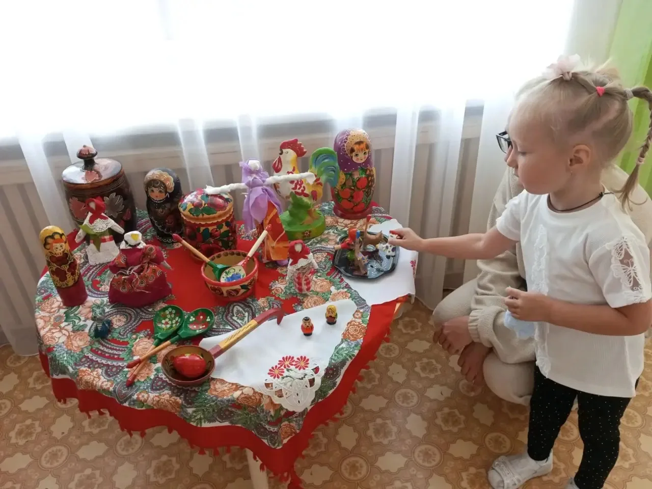 Волшебство в ладошках: как мы с родителями путешествовали в мир народной игрушки ✨