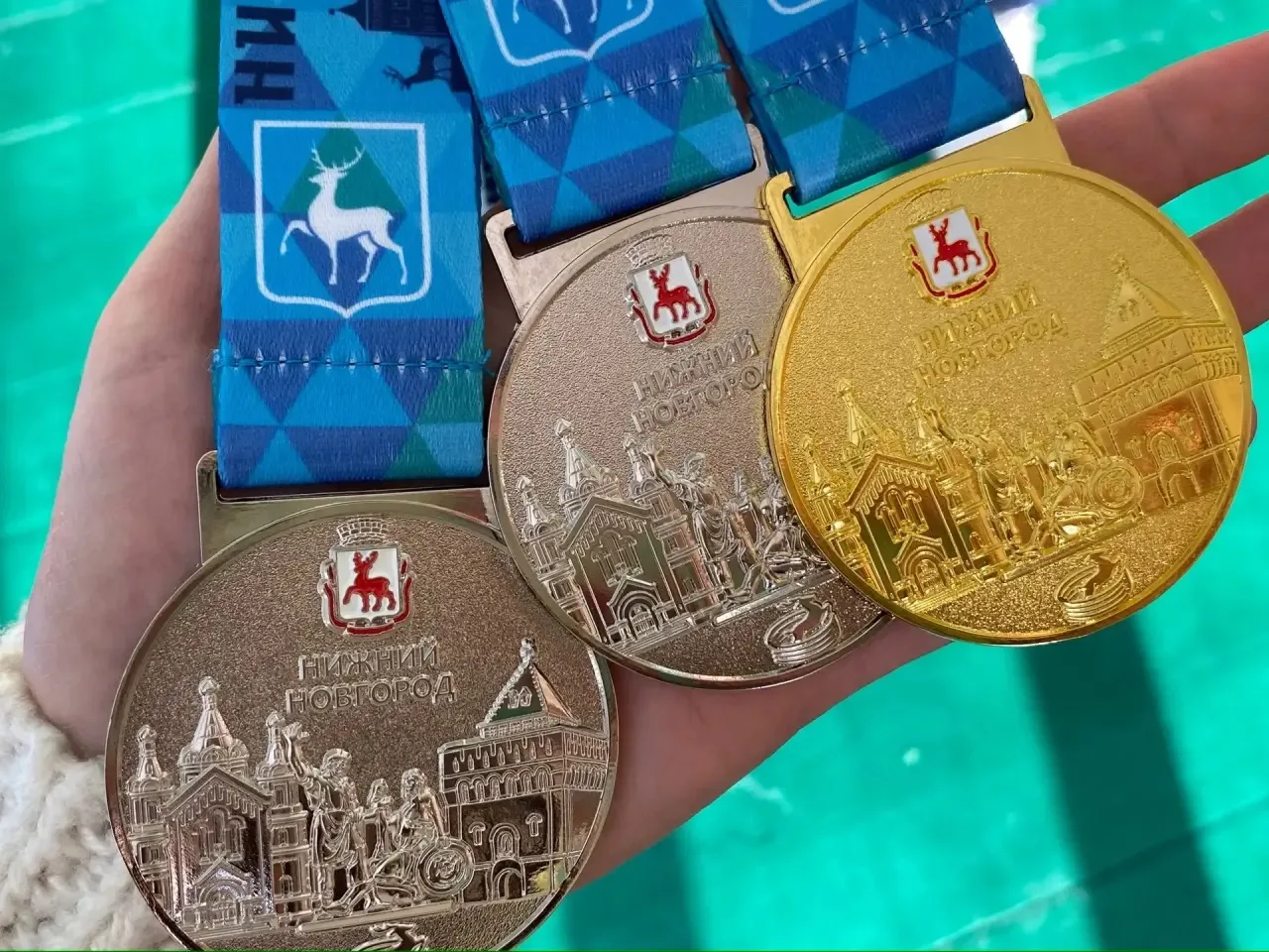 🏐 Победы в районных соревнованиях по волейболу «Серебряный мяч»!  С февраля проходили соревнования п