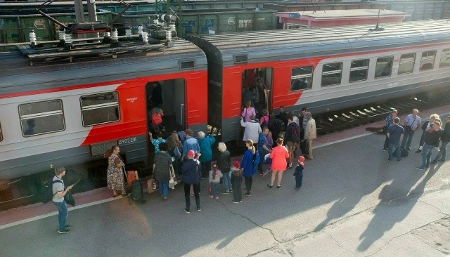 У пригородного поезда № 6481 Вологда – Череповец изменится сентябрьское расписание - из...