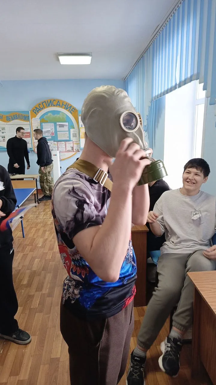 Снежные барсы на этапе Противогаз