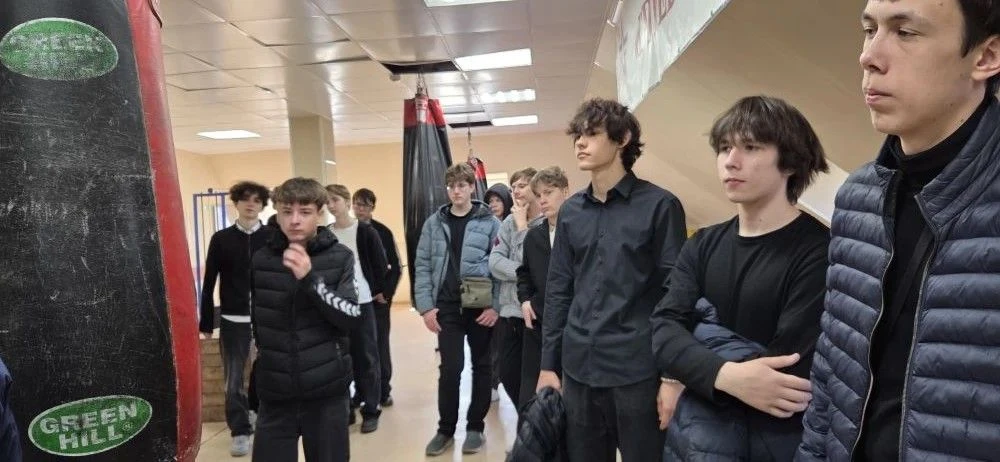 Для десятиклассников состоялся День призывника  Сегодня на базе войсковой части прошла военно-патрио
