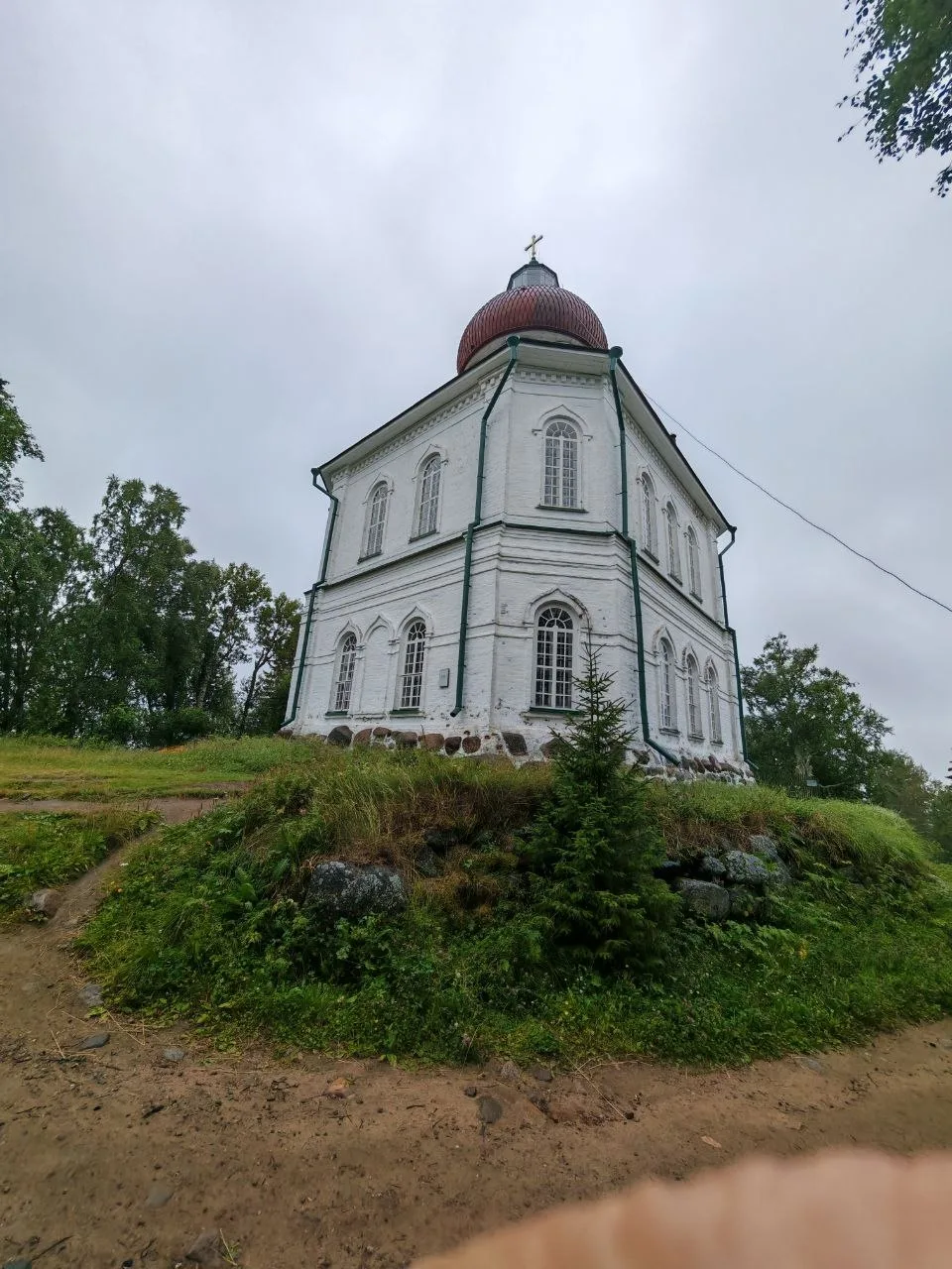 Зажег лампаду в Память о невинно убиенных.