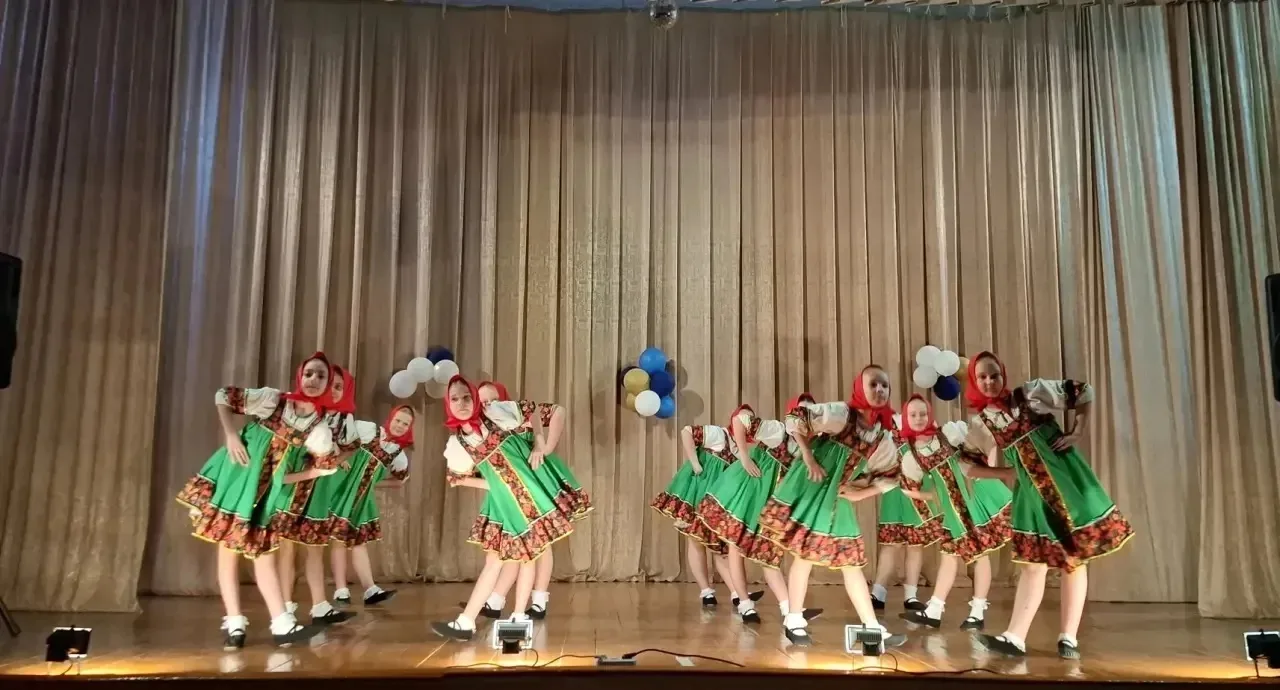 💃 Праздник танца в посёлке Первомайском  В Доме культуры прошёл яркий отчётный концерт танцевального