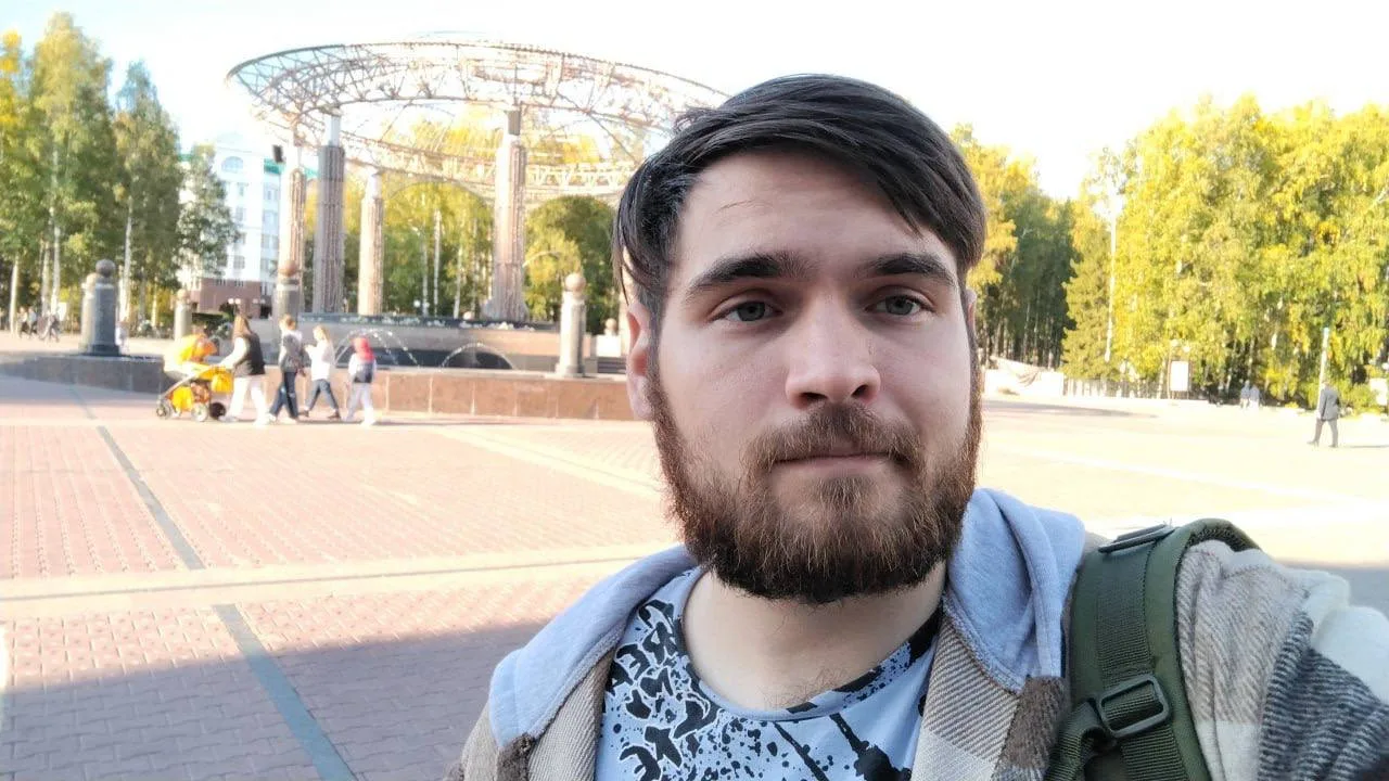 😄 Помните мем «Жалко этого добряка»? Его героем когда-то стал 11-летний югорчанин Леша...