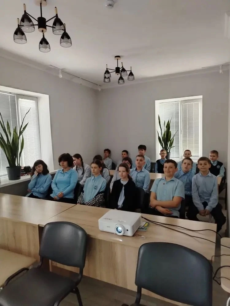 18 марта в модельной Детской библиотеке им. А. П. Чехова прошла познавательная интерактивная встреча
