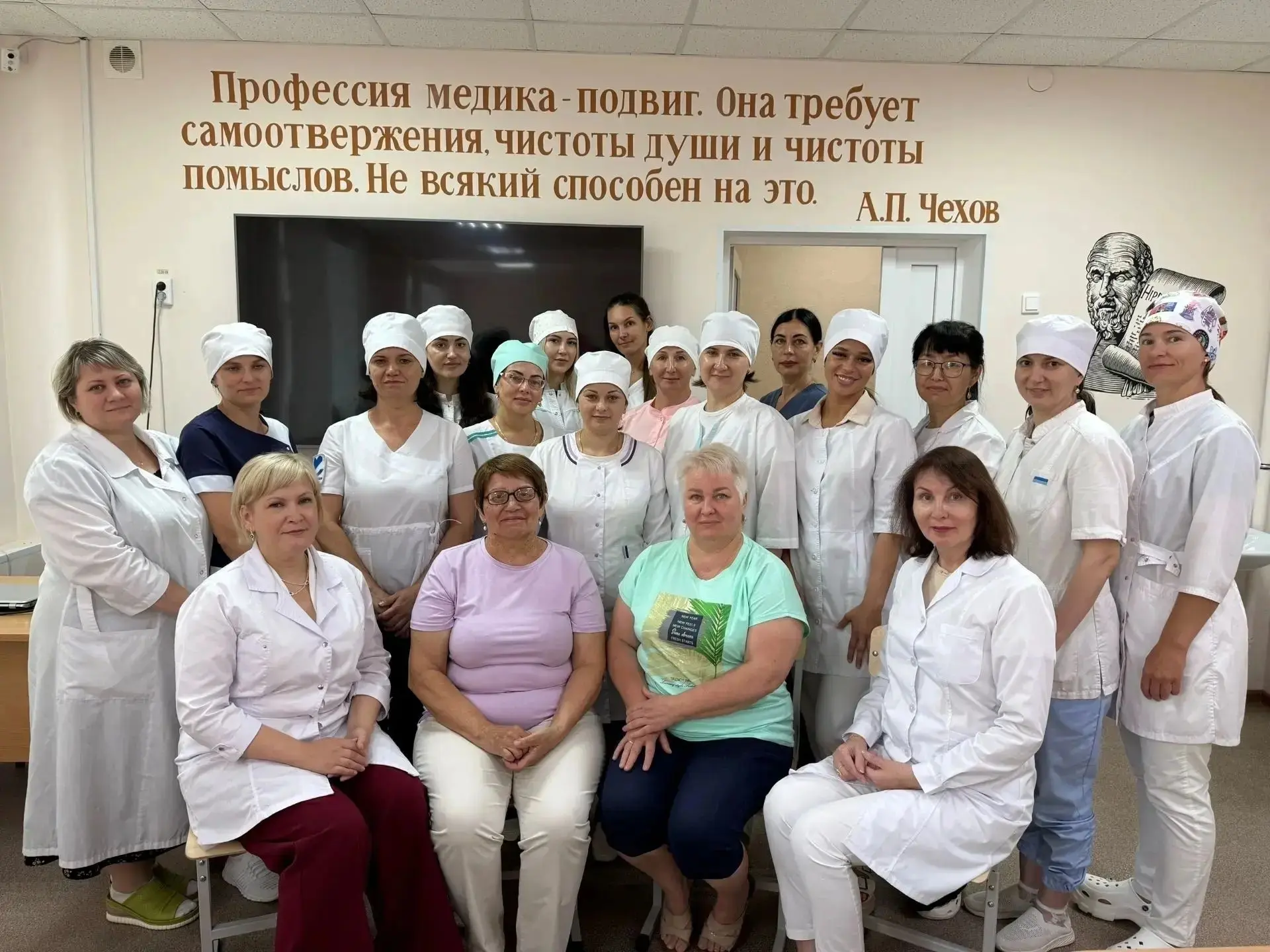 🧑‍🎓ЗАЩИТА ДИПЛОМНЫХ РАБОТ. СЕСТРИНСКОЕ ДЕЛО
20 июня прошла защита дипломных работ по специальности
