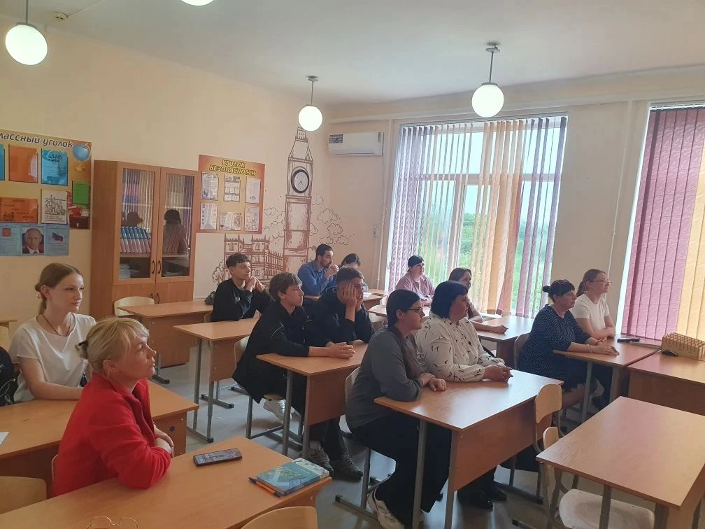📌 21 мая в онлайн-формате в МБОУ СОШ12 состоялось краевое родительское собрание для  р...