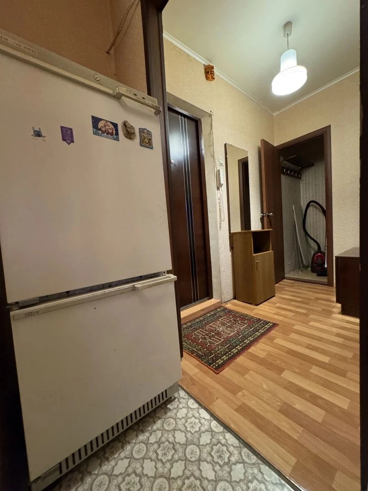 Г Казань Сдаём 1 комнатную квартиру по улице АКАДЕМИКА САХАРОВА. Рядом с ТЦ МЕГА, улицы :Вагапова, Г