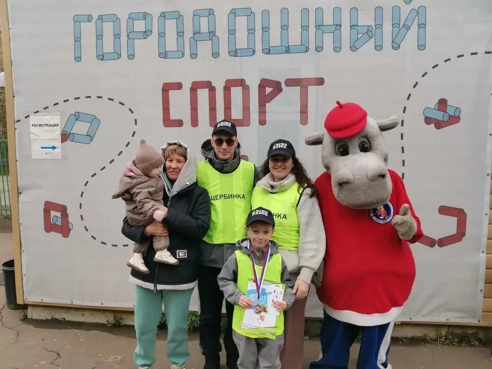 Яркое выступление на городошных соревнованиях  📌На городошной площадке музея-заповедника «Коломенско