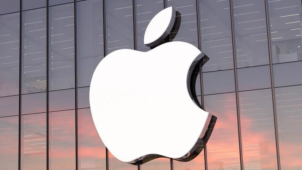 ⚡️Apple стала второй в истории компанией с капитализацией выше $5 трлн, — данные торгов.

Впервые та