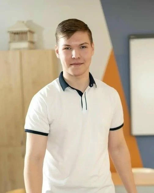 🎓 Выпускник из Глазова получил 200 баллов на ЕГЭ