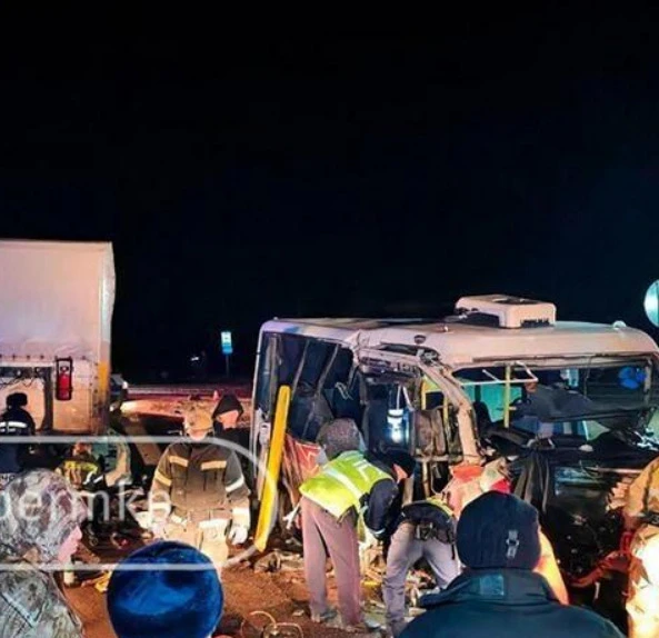 😨🚘️ «Врагу не пожелаешь такого»: выживший в ДТП с 7 погибшими под Пермью 20-летний Ег...