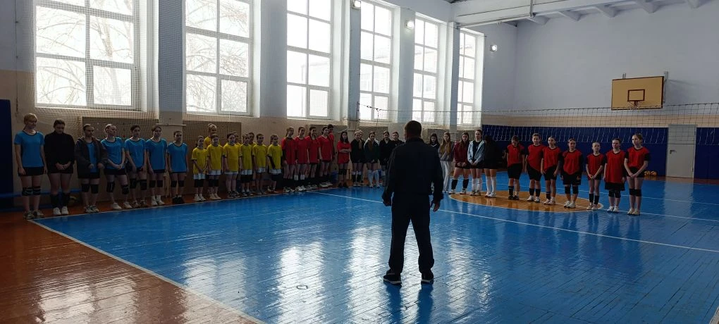 Районные соревнования Курской МО по волейболу среди девушек посвящённые памяти погибшим...