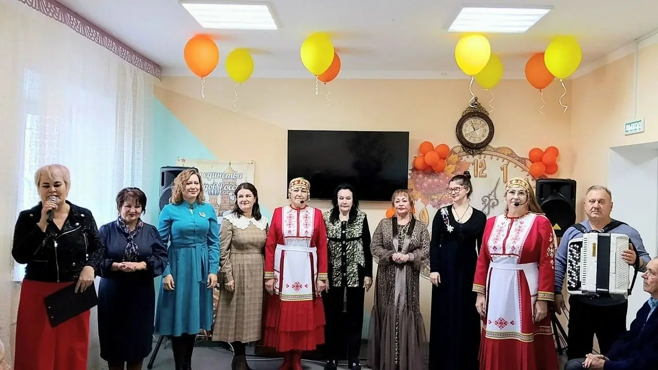 В Бавлинском районе поздравили старшее поколение праздничным концертом