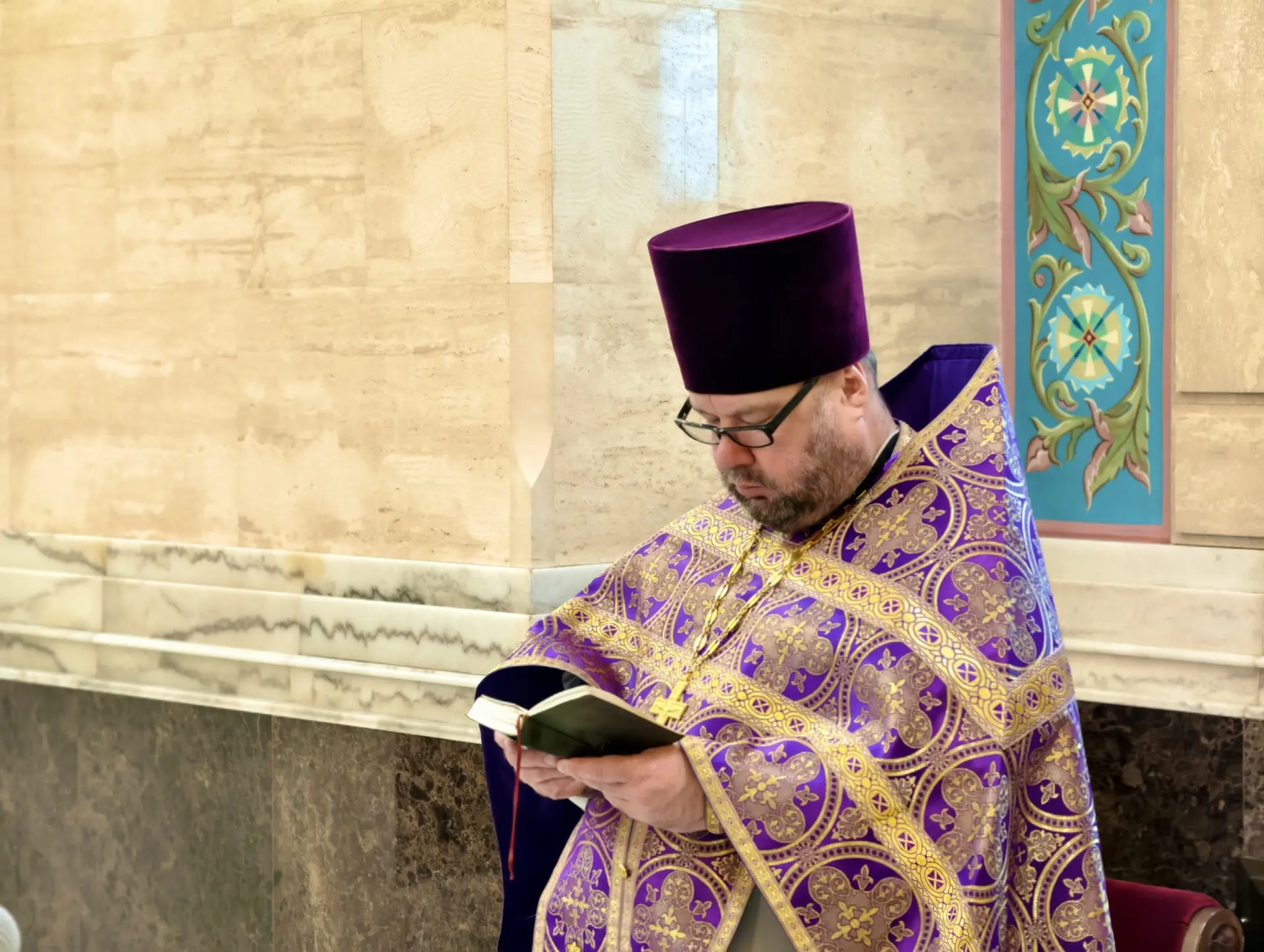 Глава митрополии совершил Литургию в день памяти мучениц Веры, Надежды, Любви и матери ...