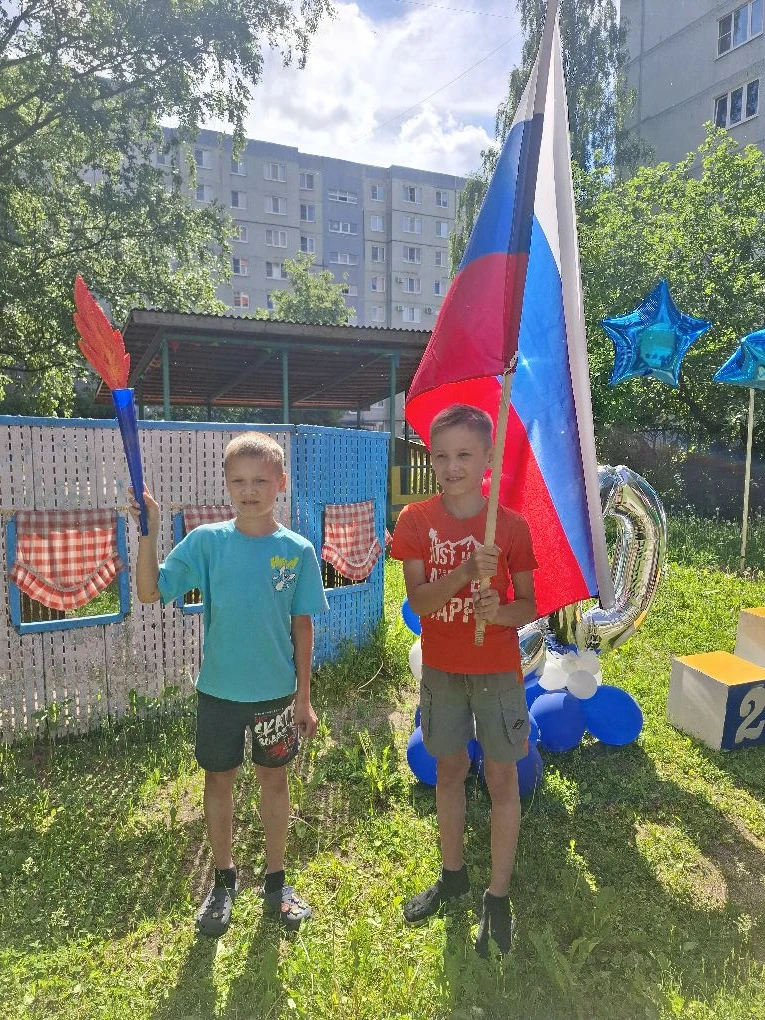 В преддверии Дня России в нашем детском саду прошли масштабные и захватывающие Олимпийс...