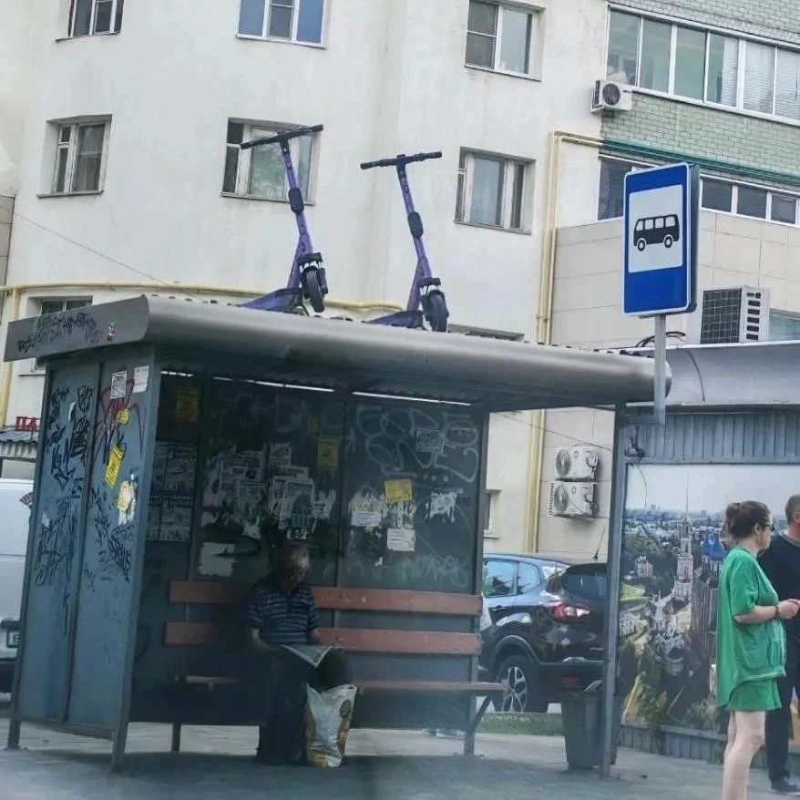 В Рязани организовали новые парковки для самокатов 🤣