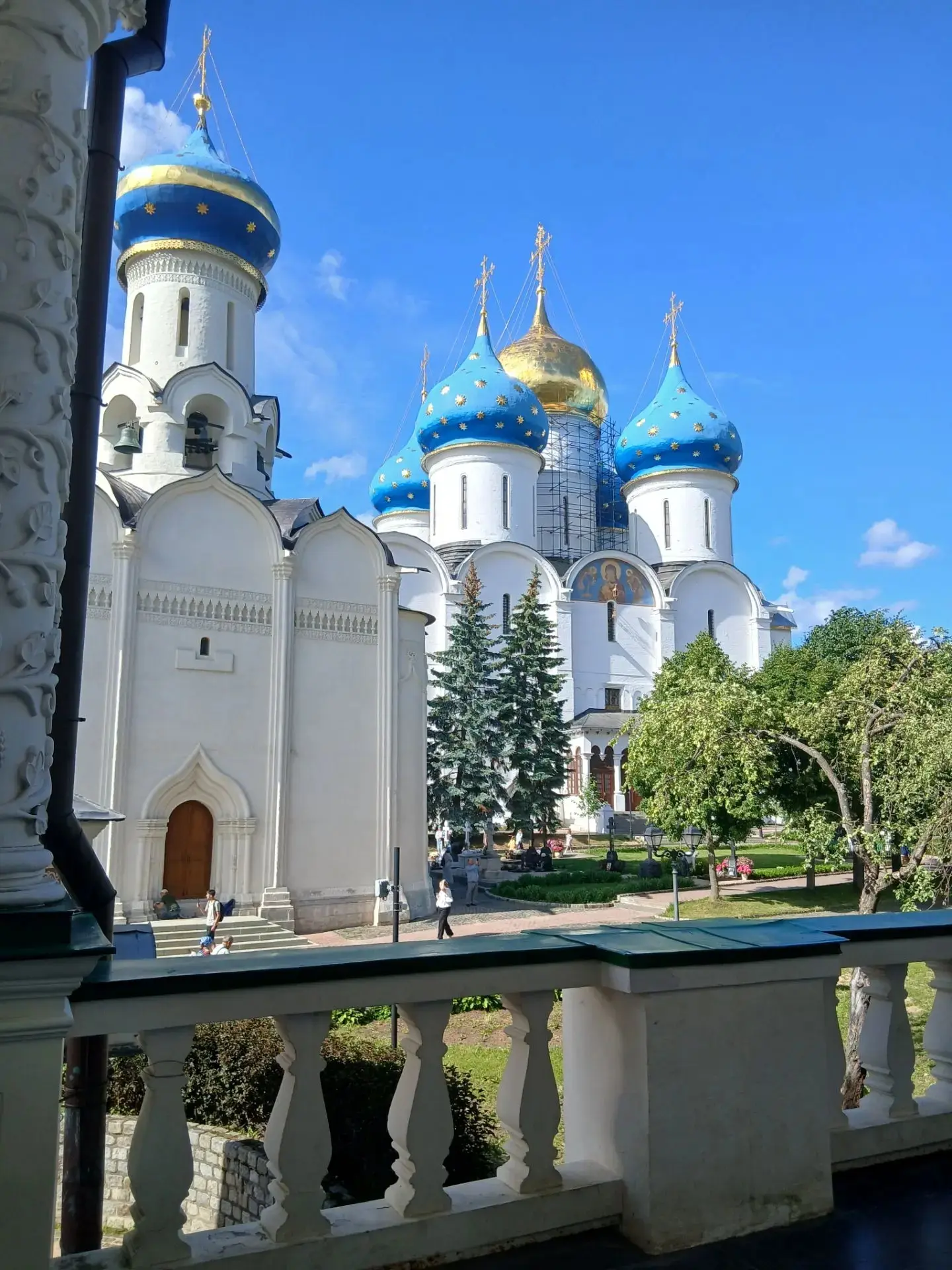 Наша туристка вернулась из автобусного тура по Золотому Кольцу и поделилась впечатления...