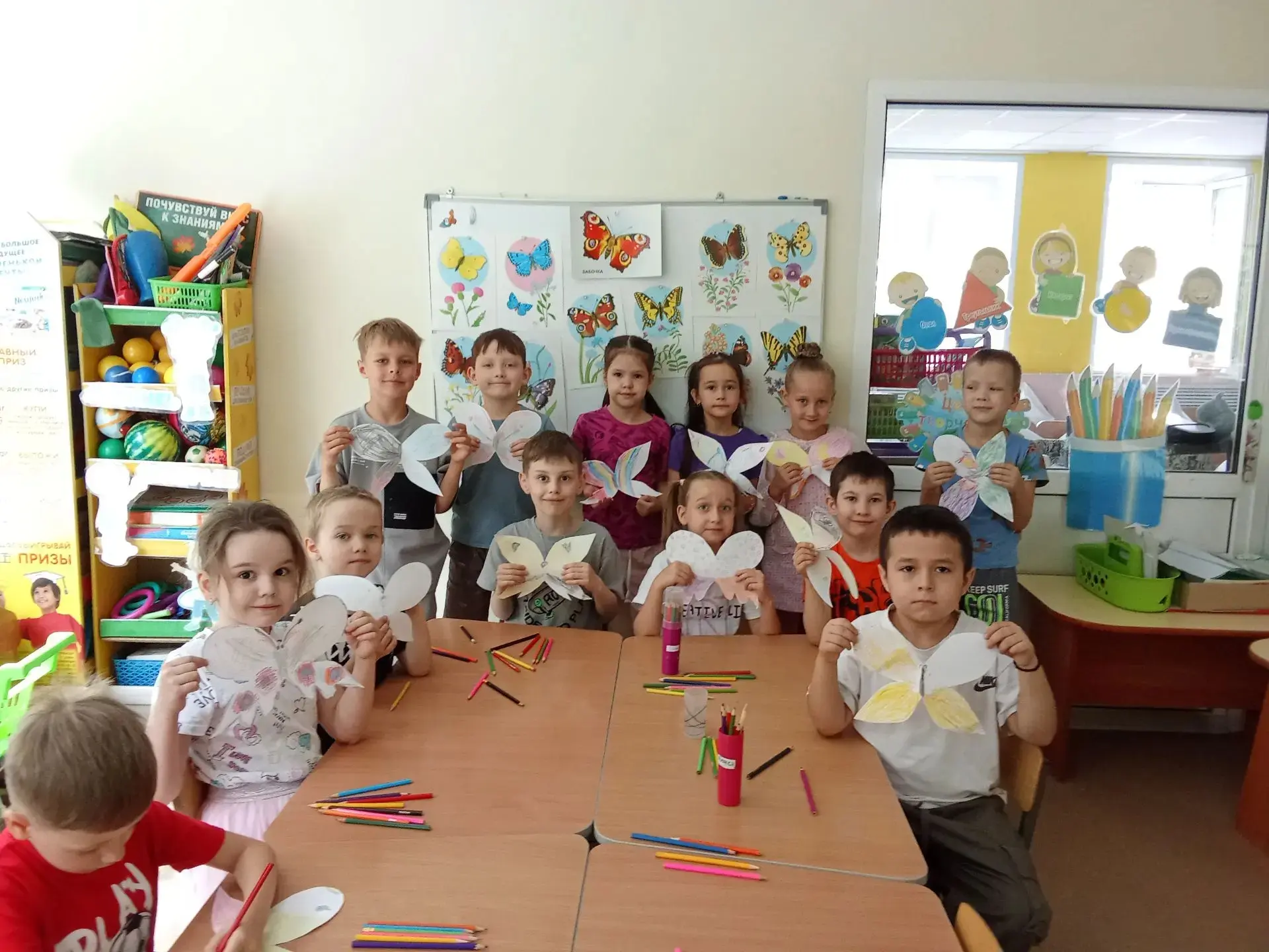 🦋 День бабочек в детском саду!

Сегодня 4-я и 6-я группы окунулись в мир природы и творчества. Ребя