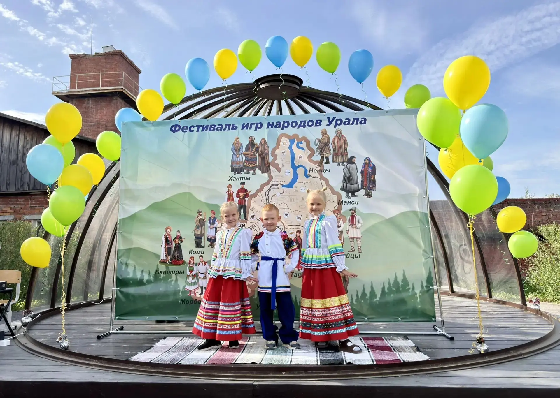 🎉 «Юные казачата»: Василиса, Артём и Алиса покорили фестиваль!