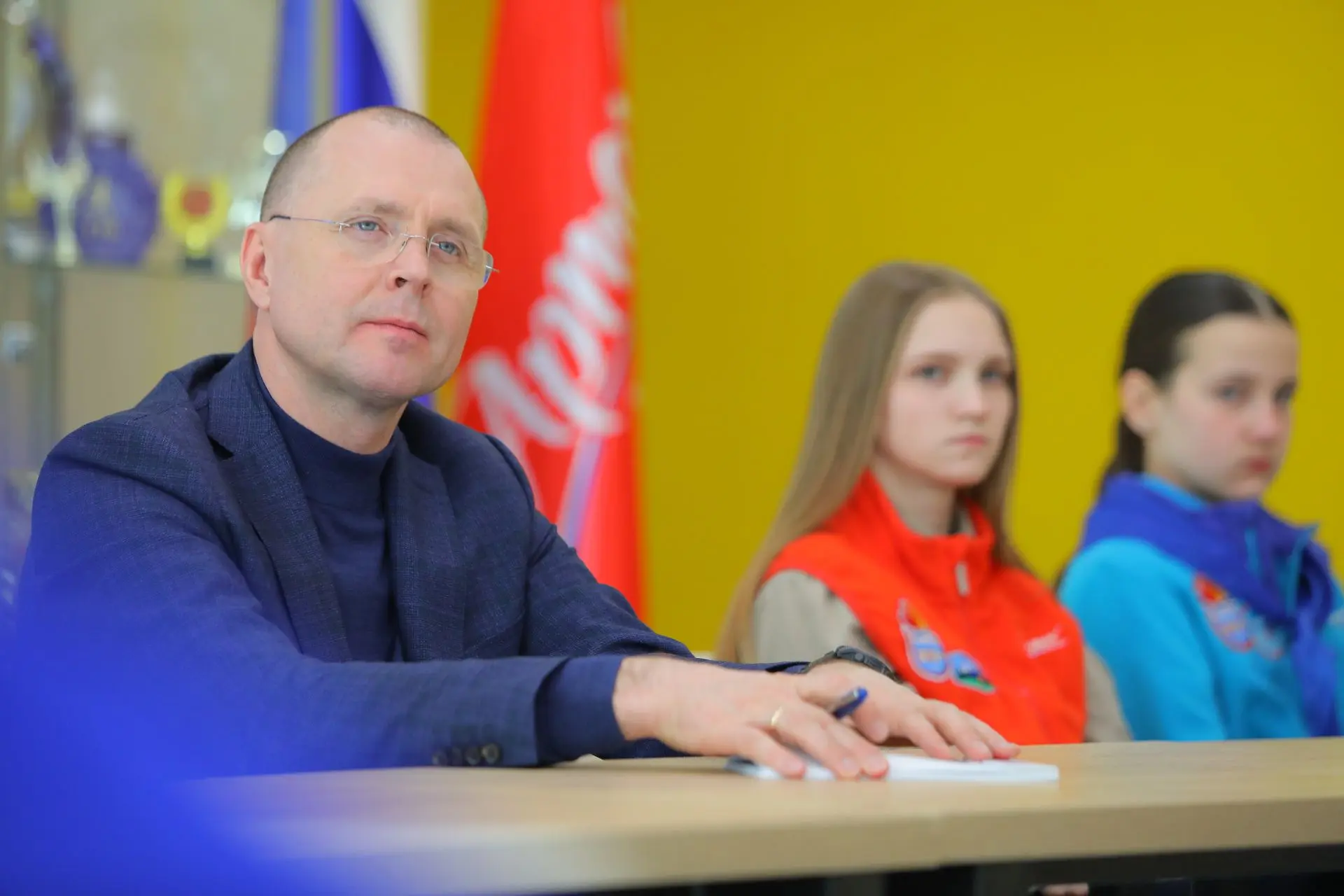 В конце смены традиционно встречаюсь с детским советом смены. Для меня такие разговоры — это возможн