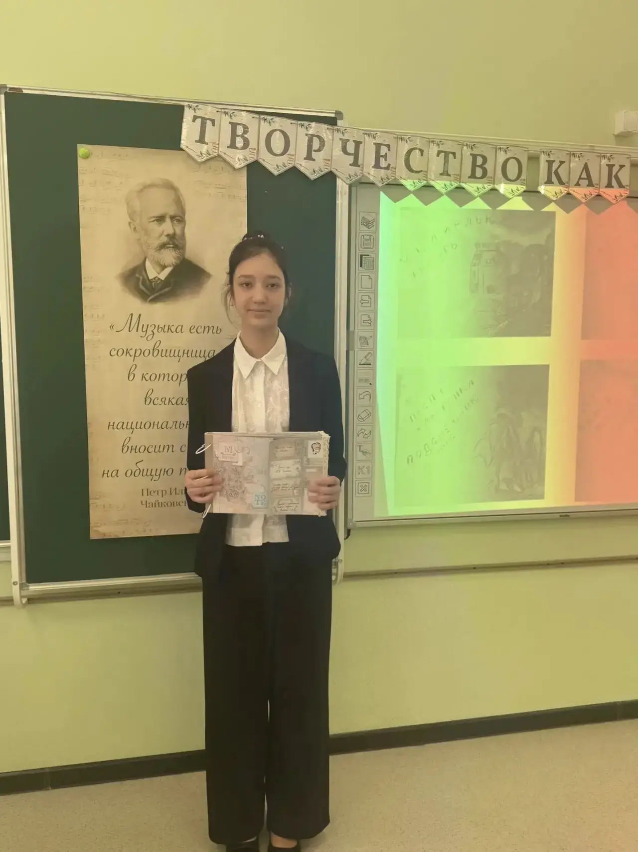 ✨ Творчество — это не хобби, это способ дышать! ✨  В аудитории 311Б  было особенно жарко, и дело не 