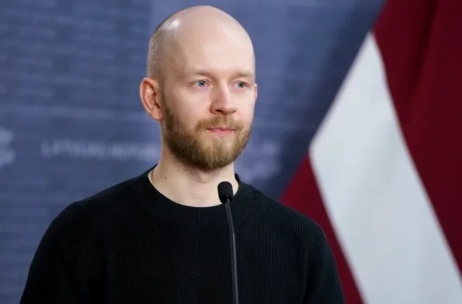 "Прогрессивные" призывают не провозглашать закон об иммиграции

Парламентская фракция партии "Прогре