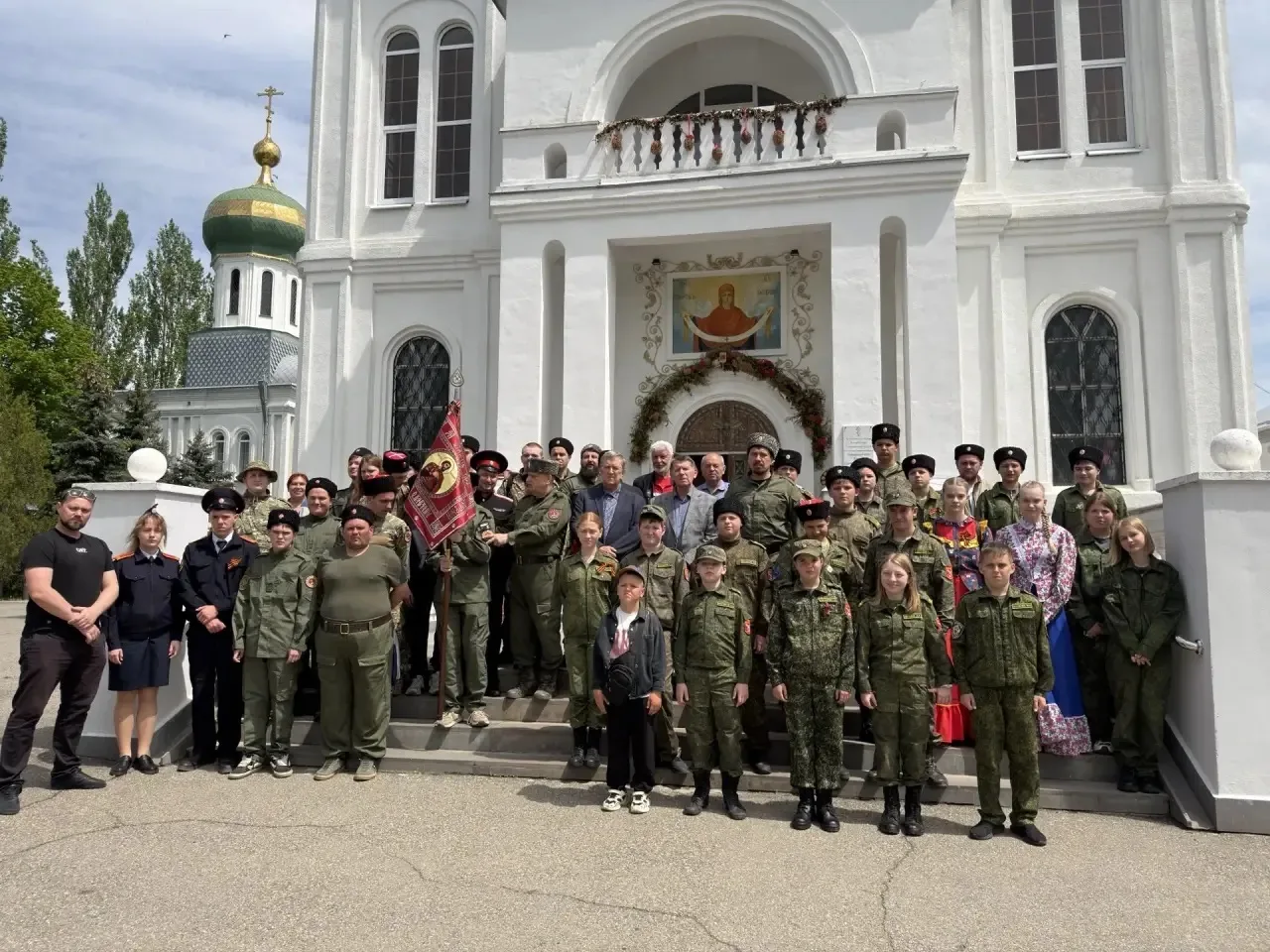 11 мая  кадеты приняли участие в мероприятии, прошедшем в соборе Покрова Пресвятой Богородицы. Этот 