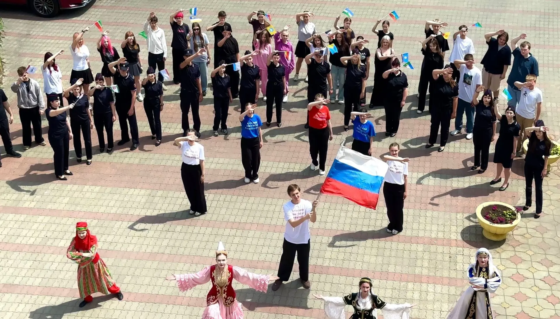 🇷🇺Россия — это мы!

В преддверии самого значимого праздника для каждого гражданина нашей страны — 
