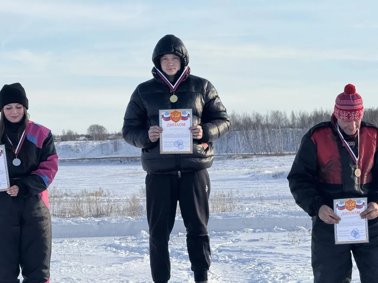 🏆 ЗОЛОТО ЗИМНЕГО КАРТИНГА!  Поздравляем ученика Центра образования «Аксиома» Кулефеева Максима с ярк
