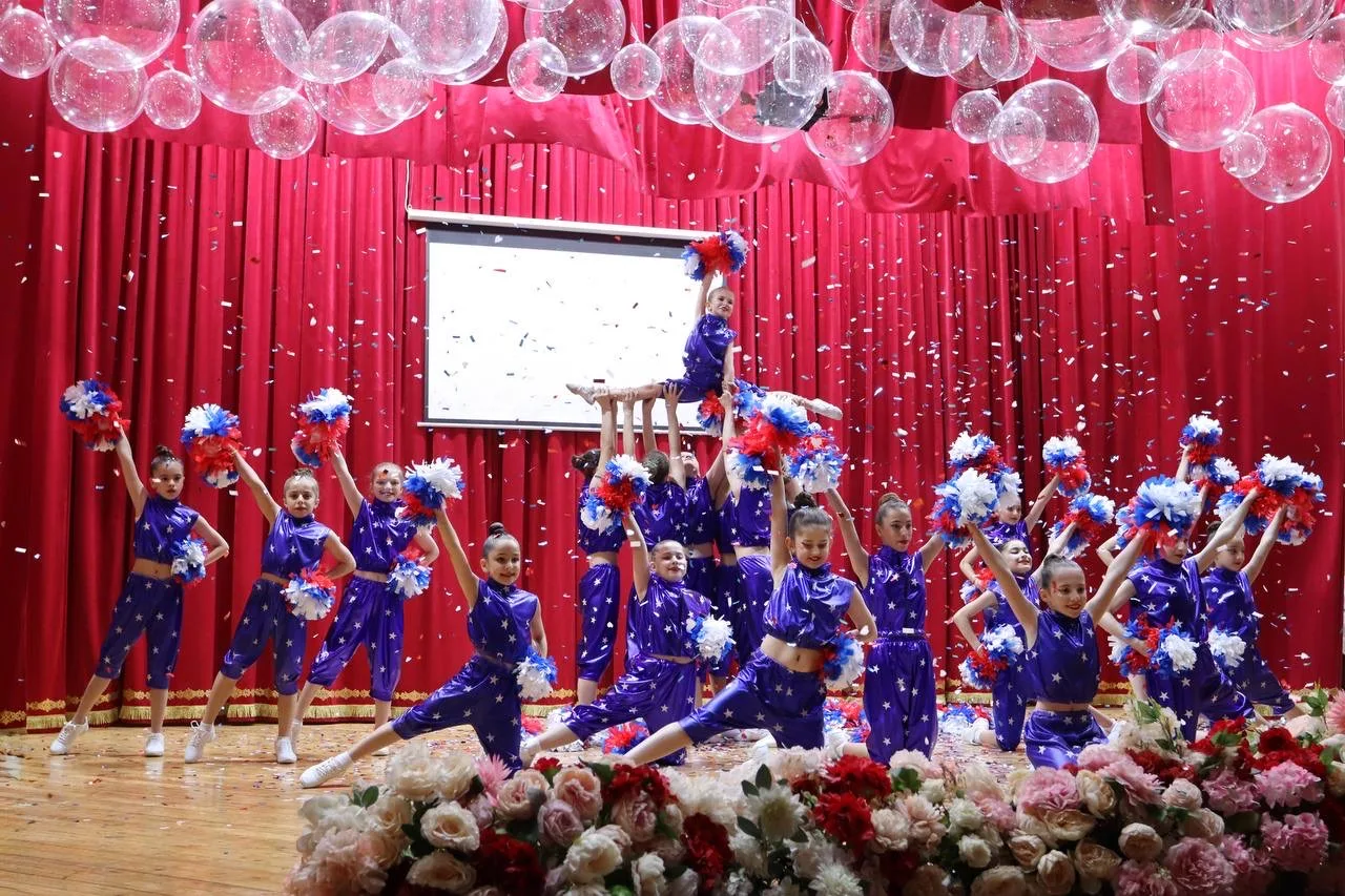 💥 В актовом зале Дворца детского творчества состоялся XVII Слет одаренных детей Буйнакска «Триумф из
