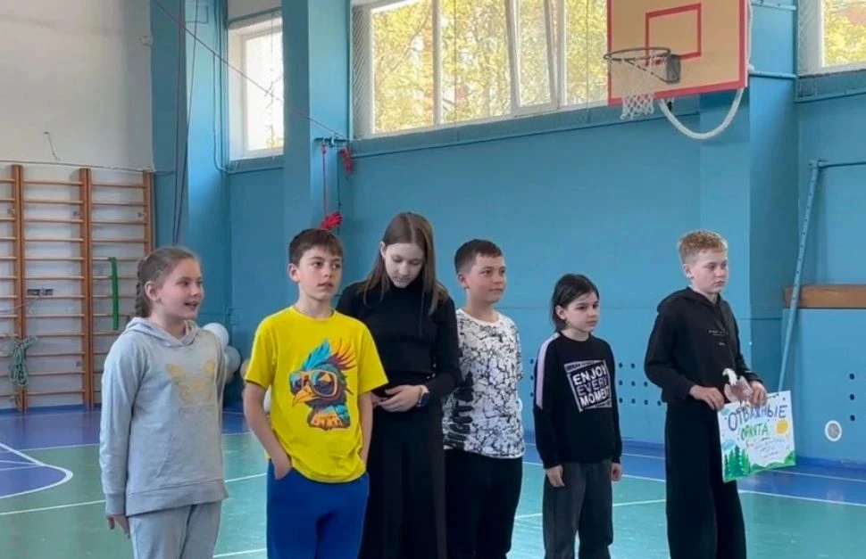 🎉 Открытие пришкольного лагеря — на ура!

8 июня в нашем лагере случилось настоящее чудо. Ребята ус