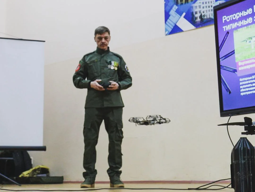 🎯🚁 «Баба Яга в небе» Сегодня в нашей гимназии прошла первая лекция в рамках уникального образователь