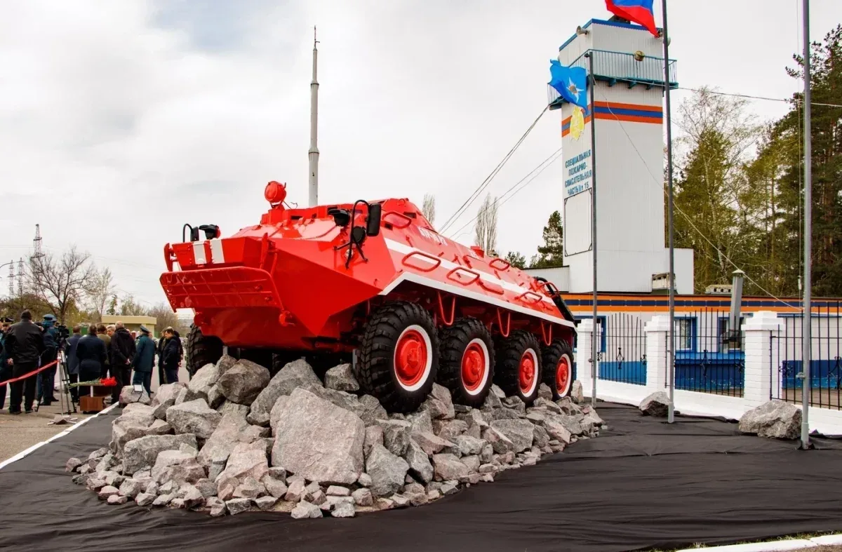 В Нововоронеже открыли памятник героям-пожарным, работавшим на ЧАЭС