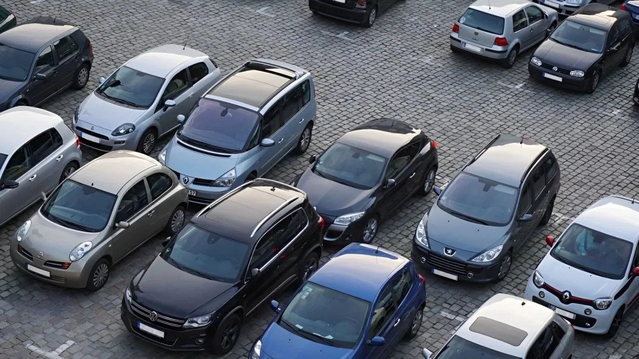 Стоит ли ждать падения цен на подержанные авто в Хабаровском крае? Автомобильный рынок Хабаровского 