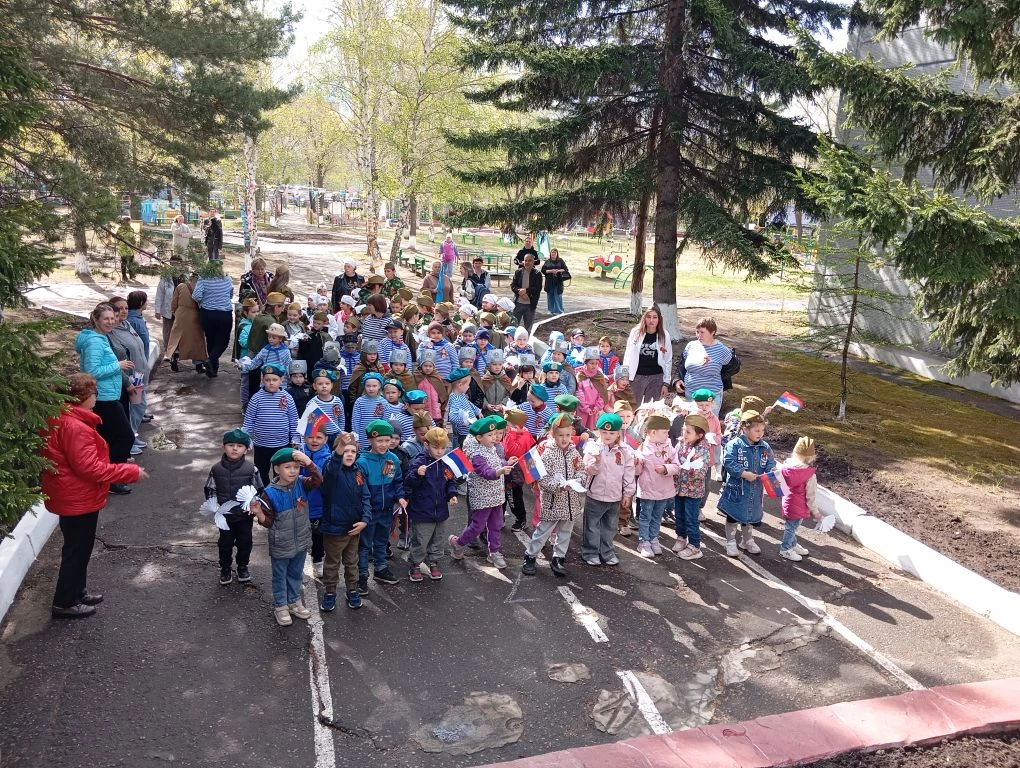 Парад дошкольников! С Днём Победы! 🌤️🎖️
