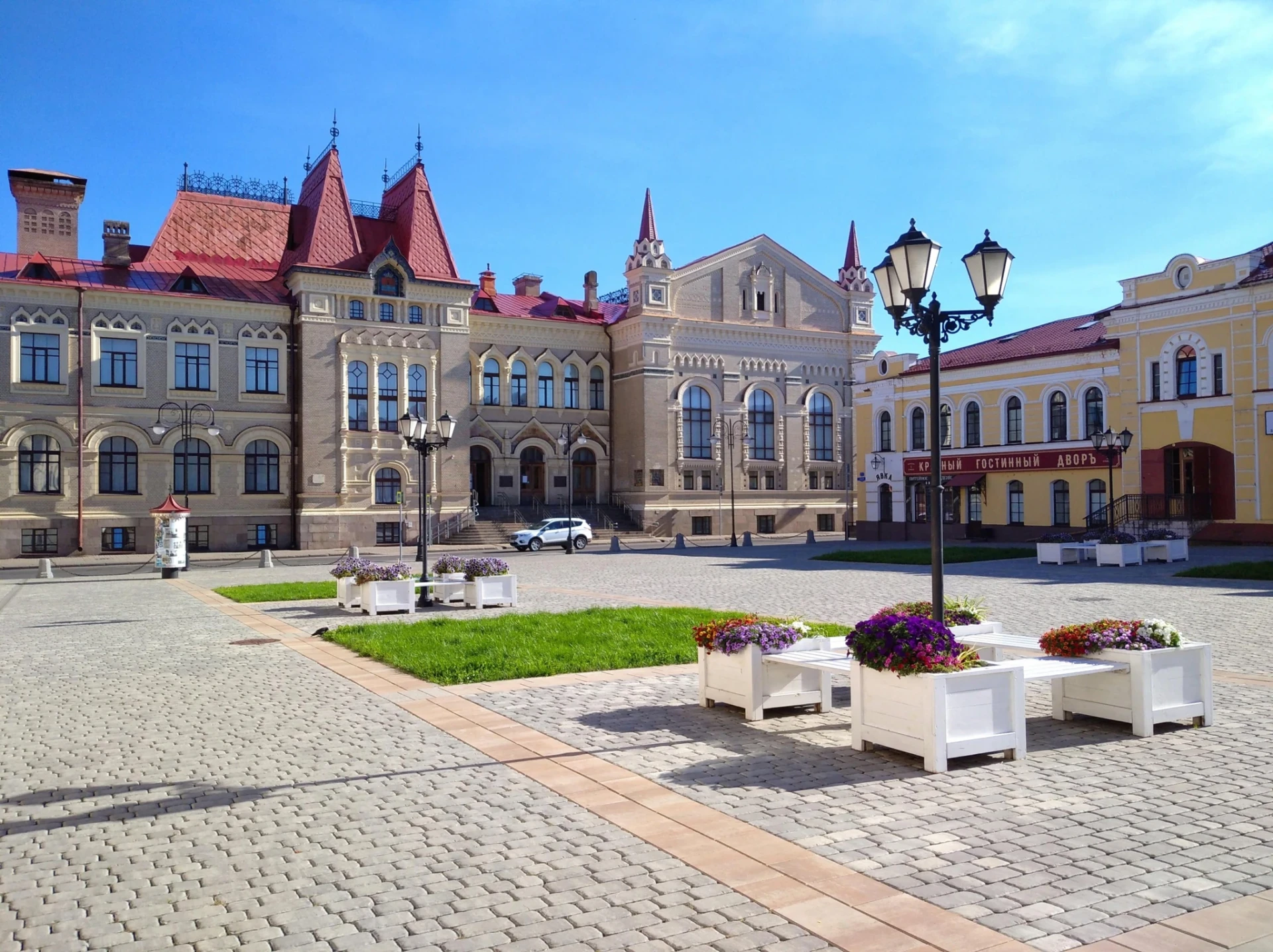 🥳 В Рыбинске в День города отметят сразу 3 праздника

В дополнение к основному отпразднуют дни пеше