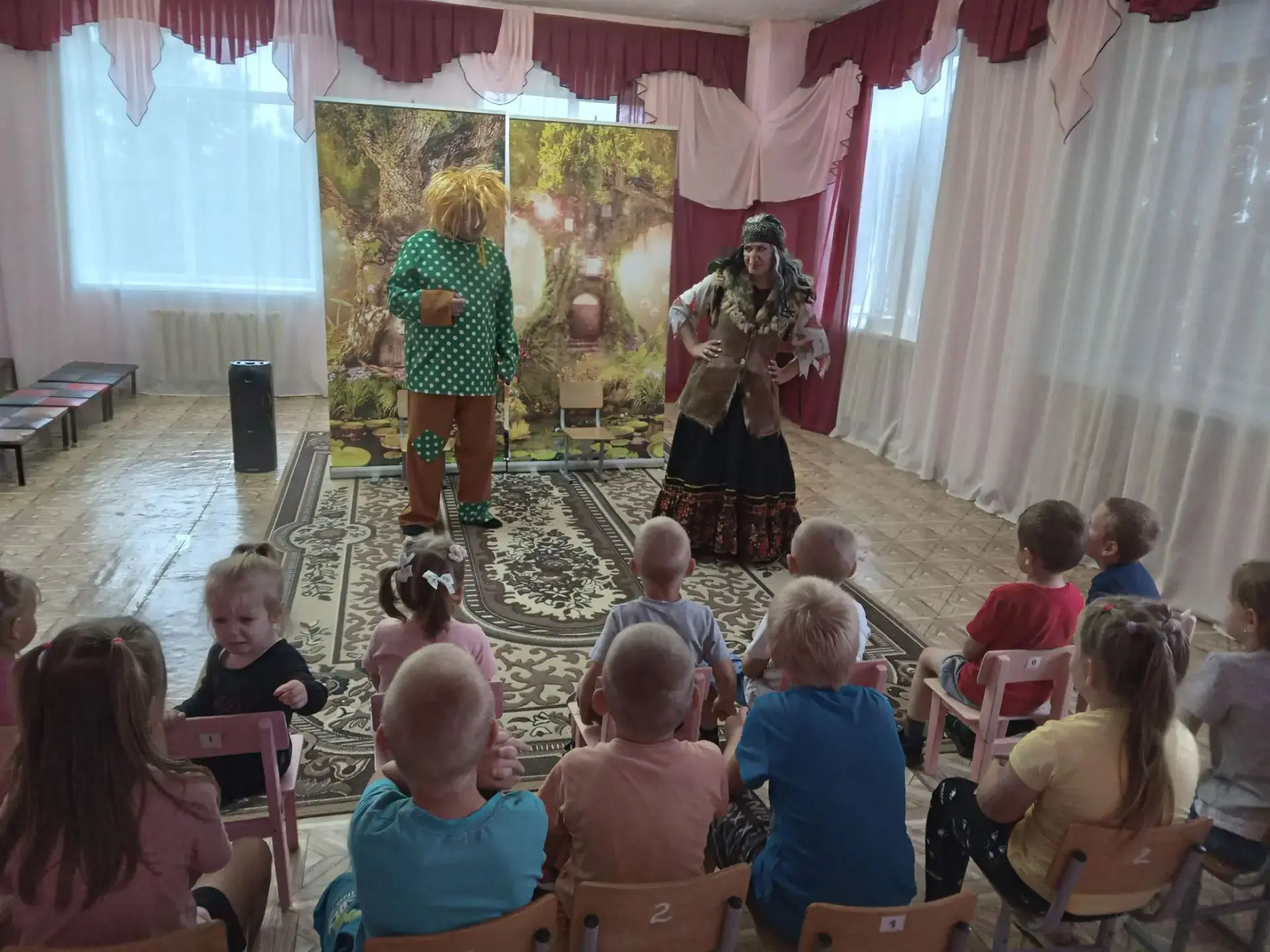 🌞Сегодня в детском саду прошло театральное представление " В поисках волшебного сундуч...