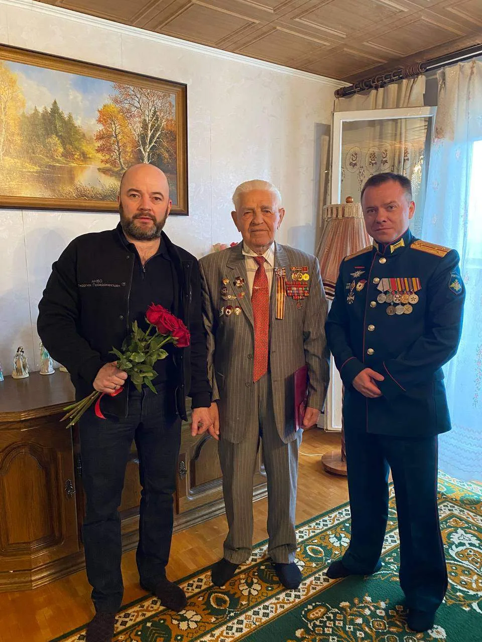 Продолжаем поздравлять ветеранов Великой Отечественной войны! 🇷🇺🎖