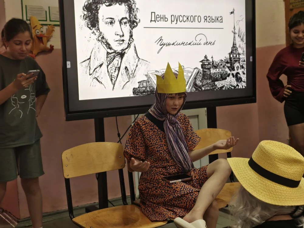 Праздник русского языка

Сегодня вся страна отмечает Пушкинский день России, который также является 