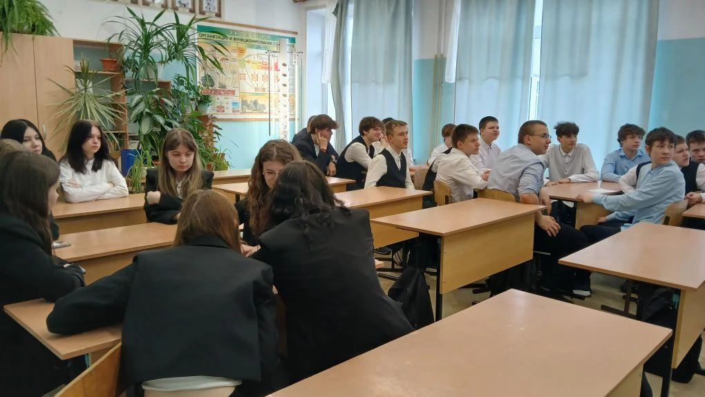 «Профессионалитет» близко: студенты‑амбассадоры Вятского электромашиностроительного техникума расска