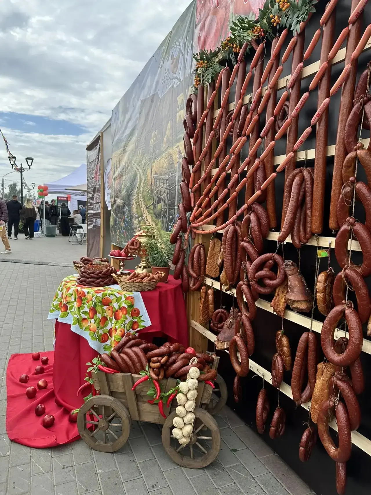 Участие в мероприятиях принимает губернатор Алтайского края Виктор Томенко