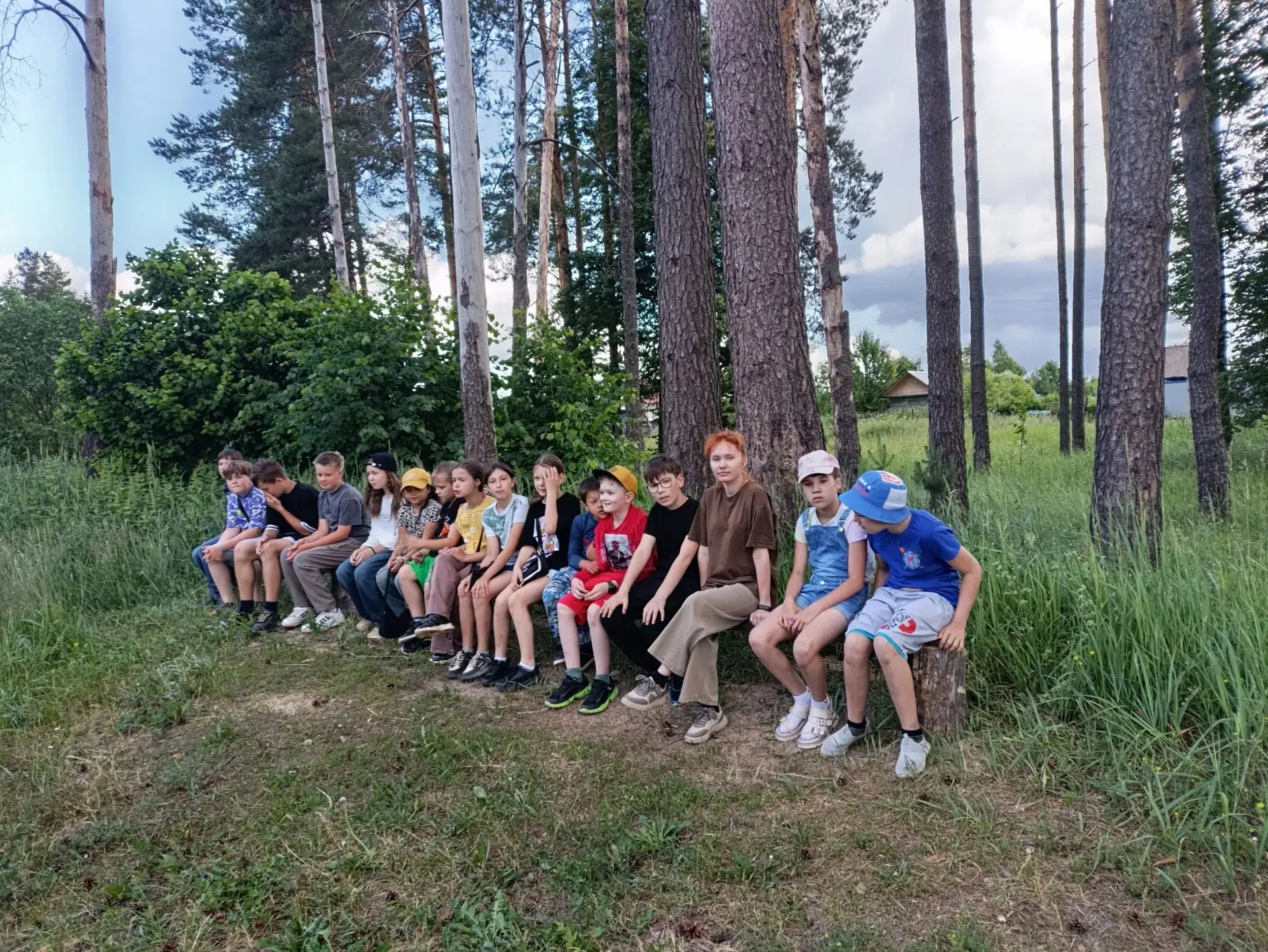 Наши вожатые – всюду с нами рядом!
Сегодня мы с большим удовольствием поздравили вожатых Морозову С.