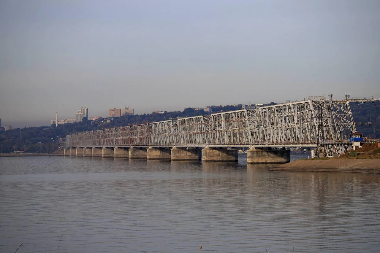 🚂 Императорскому железнодорожному мосту через Волгу исполнилось 110 лет. Его строитель...