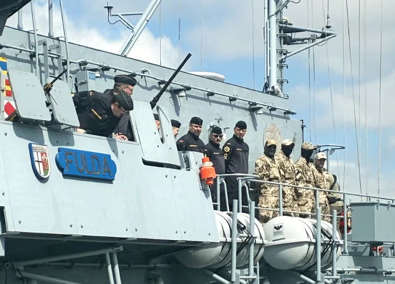 Немцы побоялись окружения: Германия уводит корабли от Ирана из-за страха перед конфликтом и слишком 