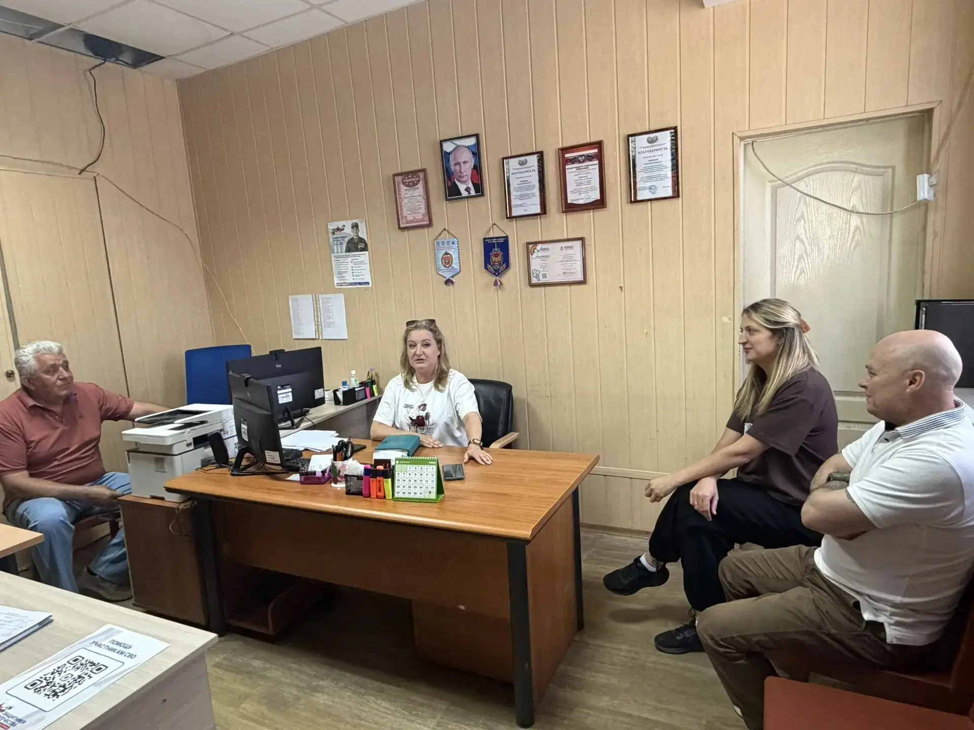 Под эгидой Единой России проводятся встречи с населением для выявления проблемных вопросов на подвед