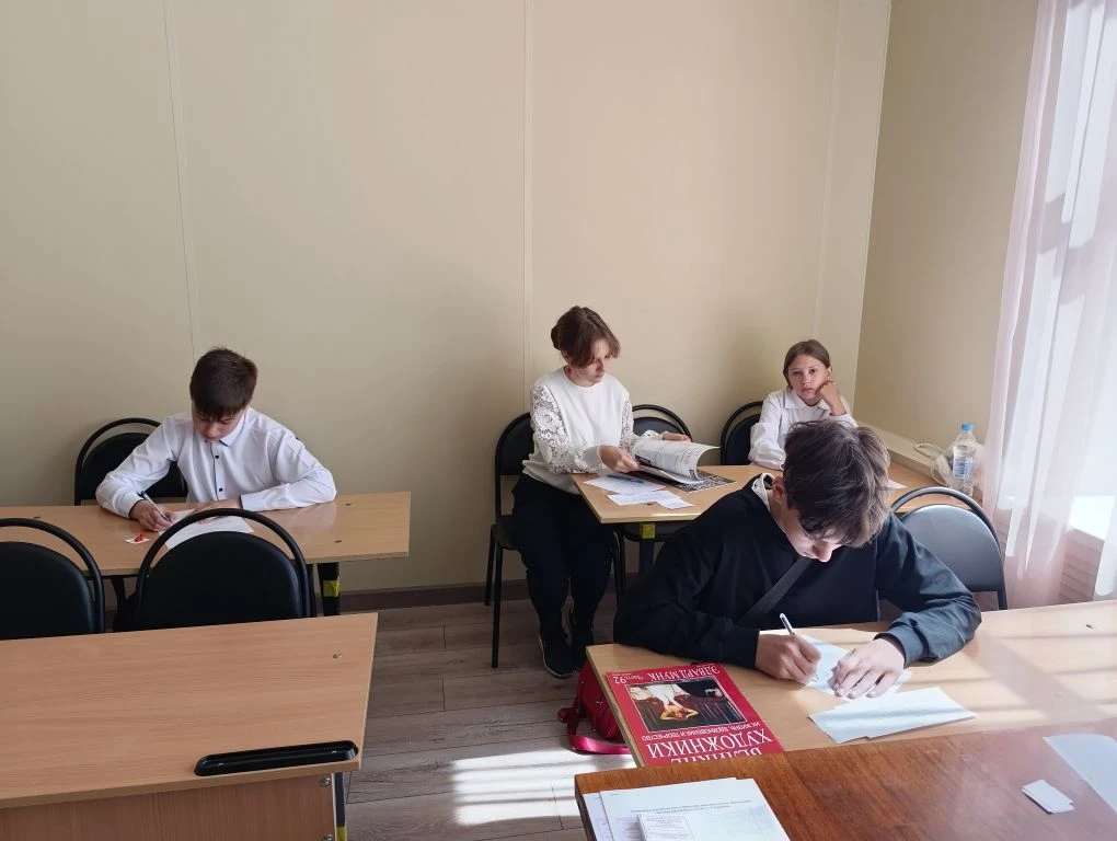 🎨2 июня в Детской школе искусств №1 г. Стаханова состоялся экзамен по предмету "История изобразител