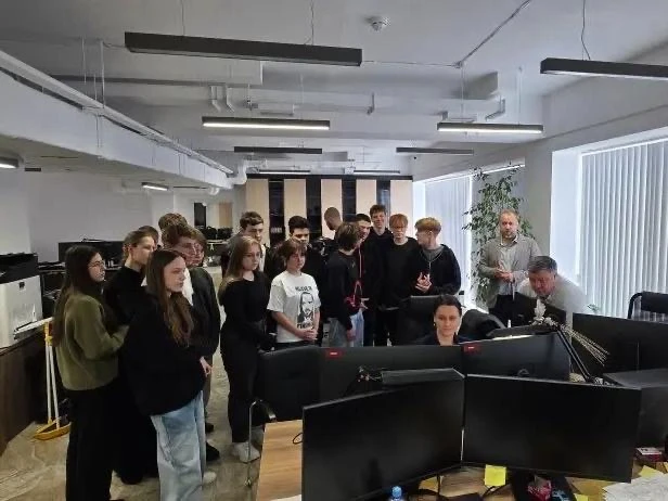 Ученики строительных классов посетили проектный институт группы компаний «НВМ».   Ребята познакомили